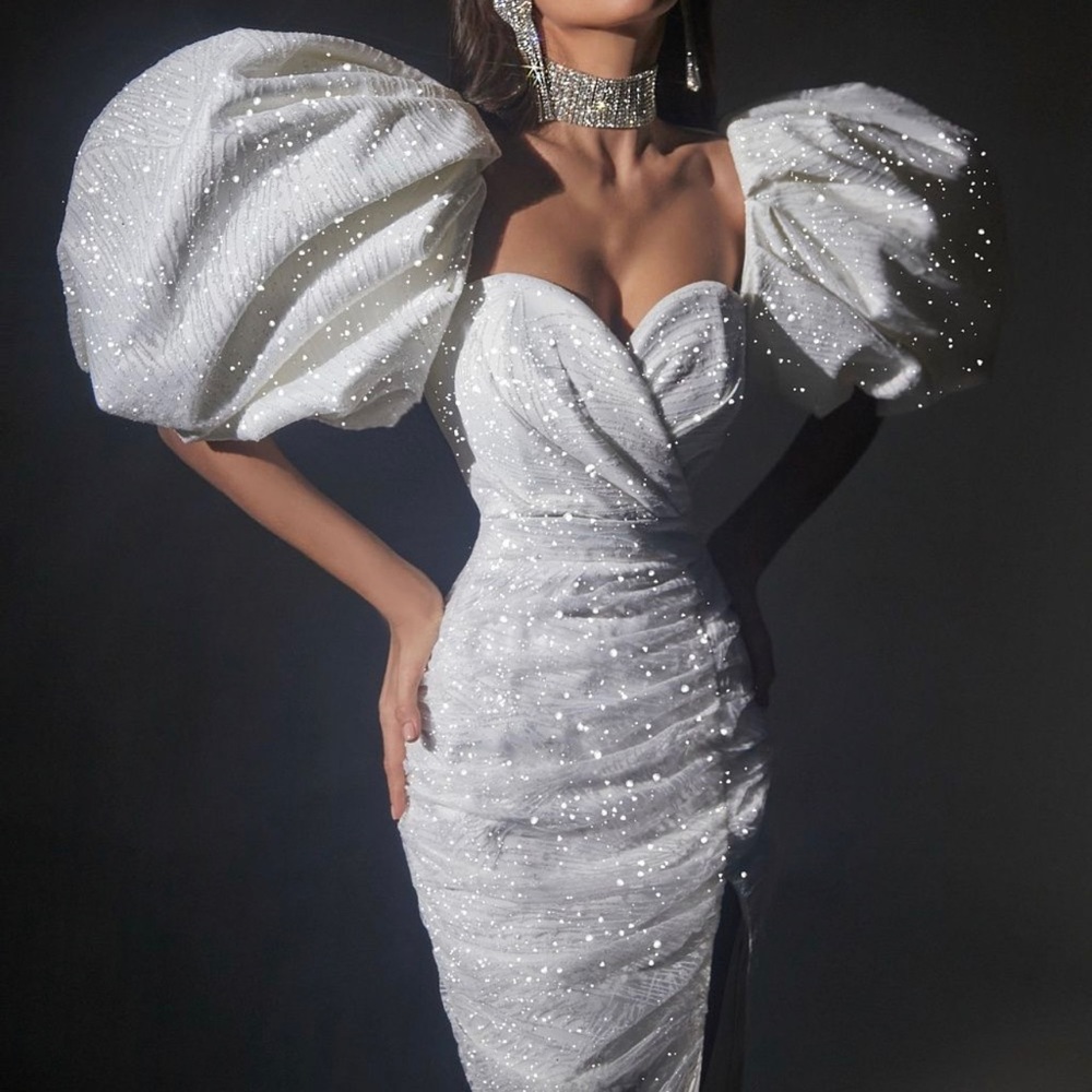 Prom/wedding dress with sparkles